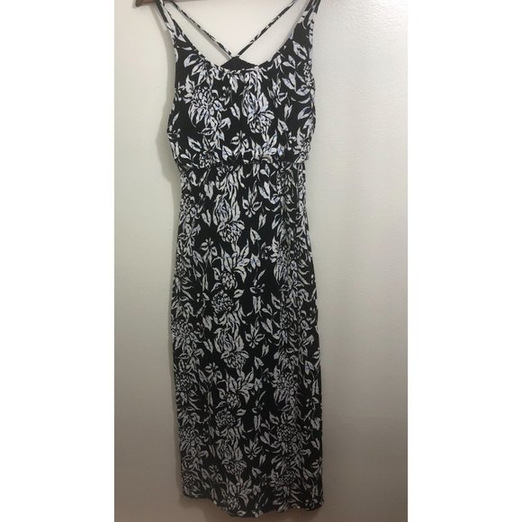 Loft Women's Maxi Dress Black With Flowers size m/p - Picture 6 of 7